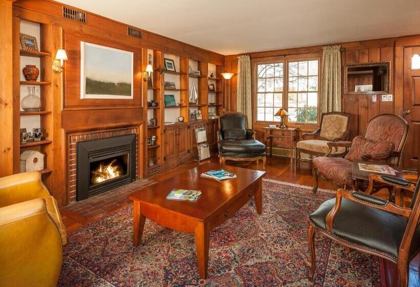 بنسيون Dragonfly Guest House