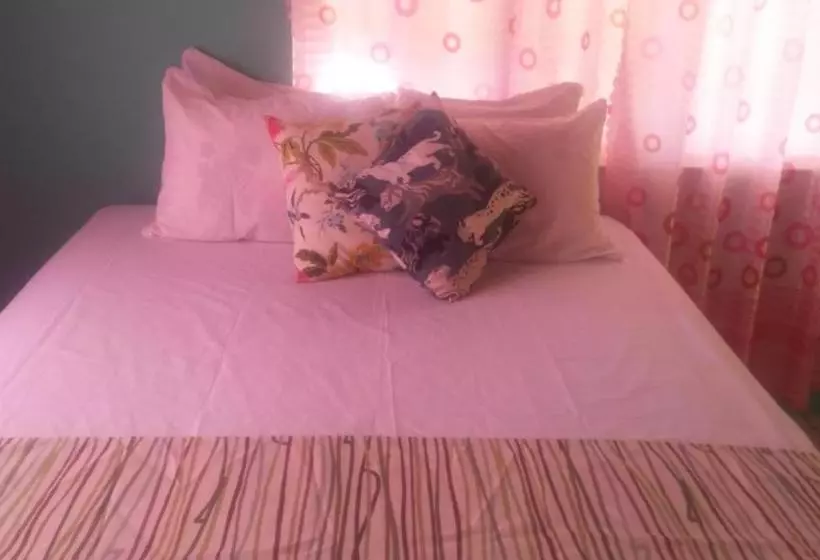 پانسیون G&r Guesthouse