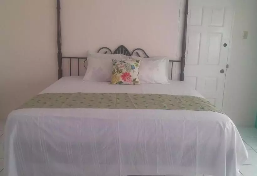 پانسیون G&r Guesthouse