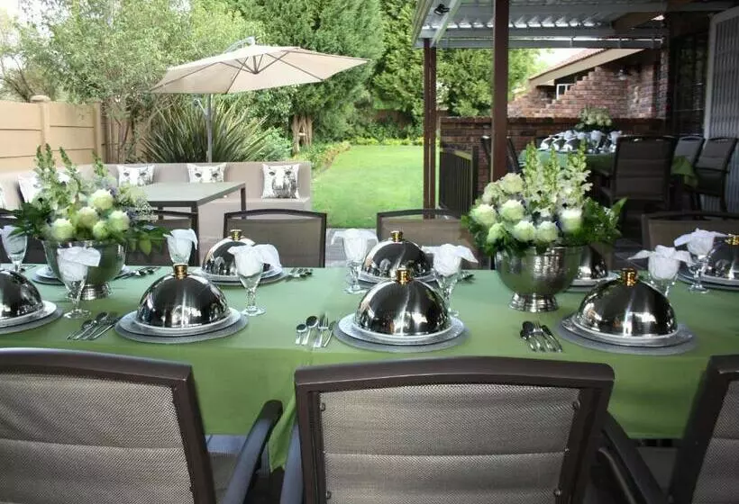 ペンション Krith Guest House