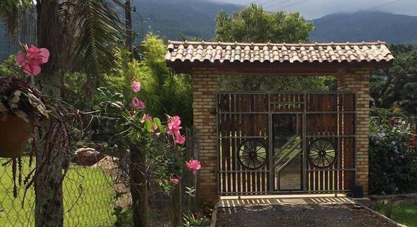 펜션 Pousada Vó Liane