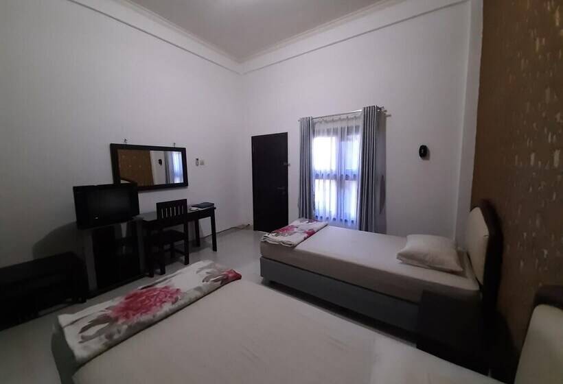 Pansiyon Wisma Liontine