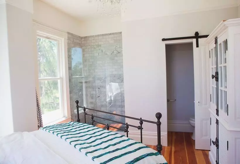 Retkeilymaja Park Victorian