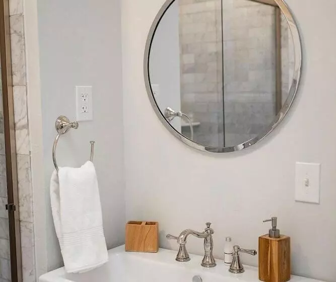 Retkeilymaja Park Victorian