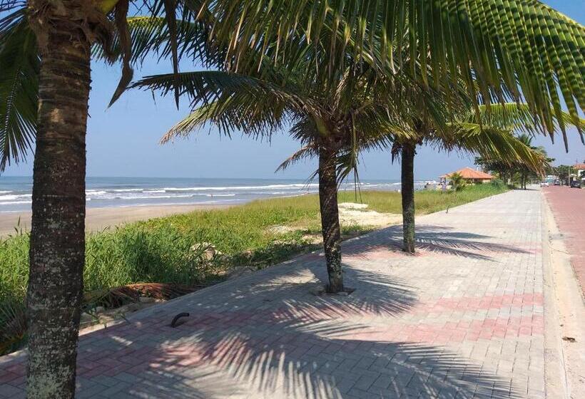 펜션 Pousada Chateau Sophie