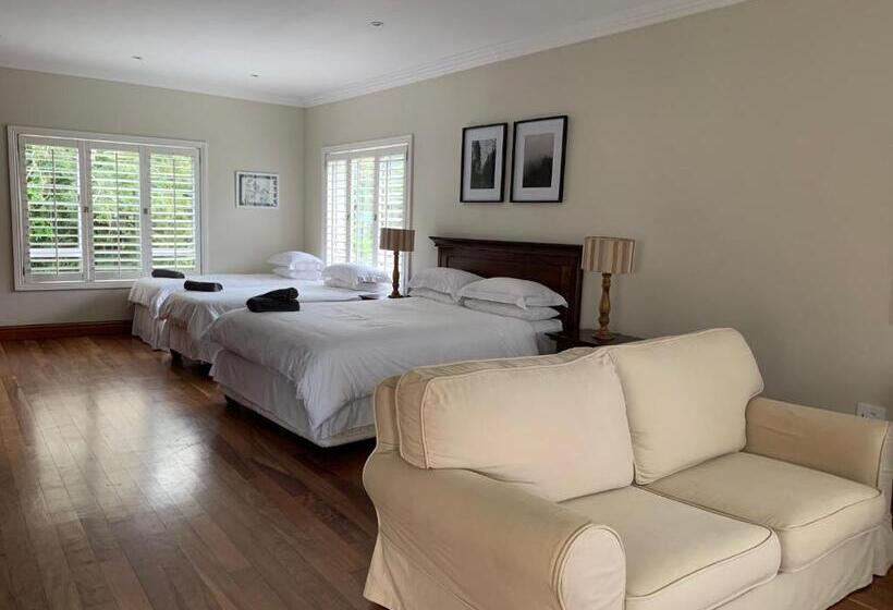 بنسيون Springside House