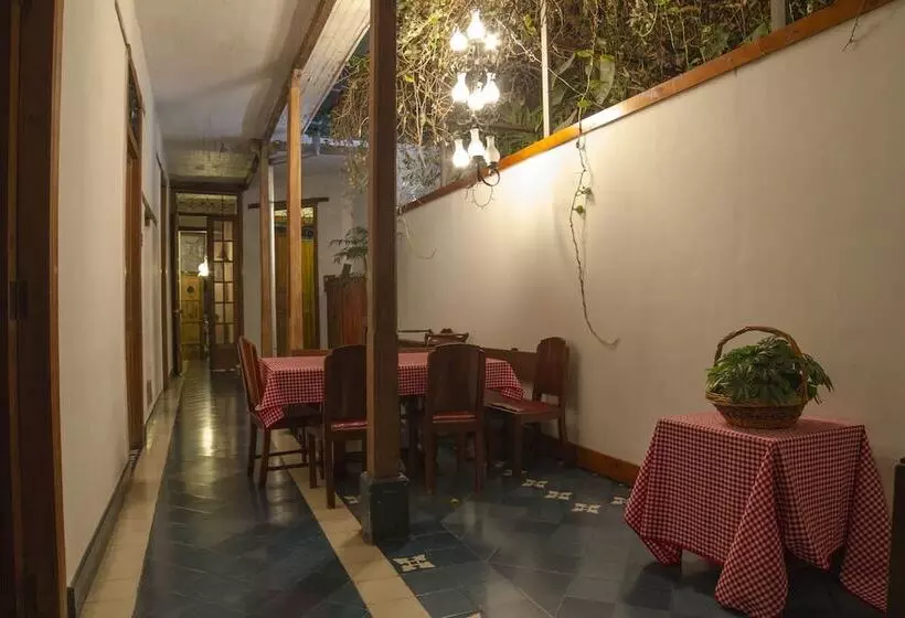 هاستل Posada La Sicilia