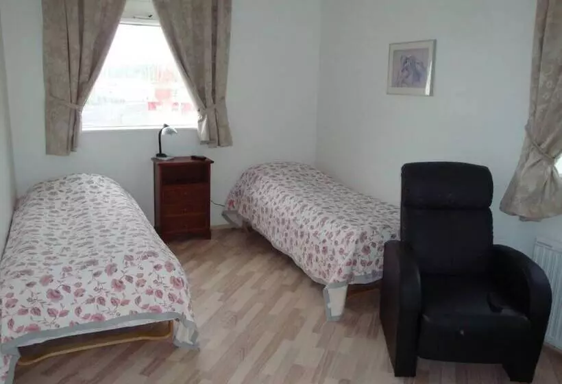 پانسیون Guesthouse Klettur