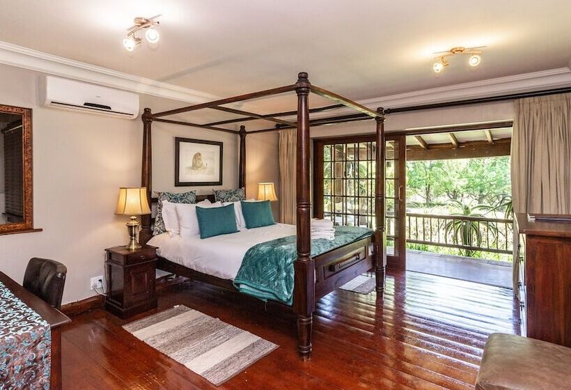 פנסיון Kangelani Lodge