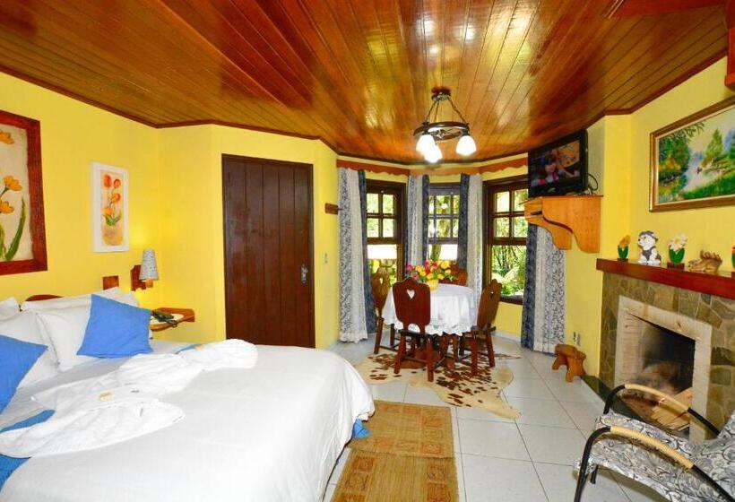 بنسيون Pousada Lago Azul