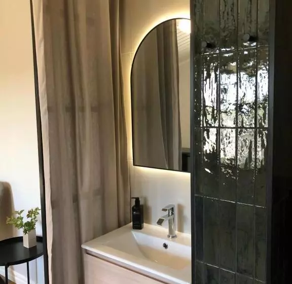 ホテル Tukkilan Tila