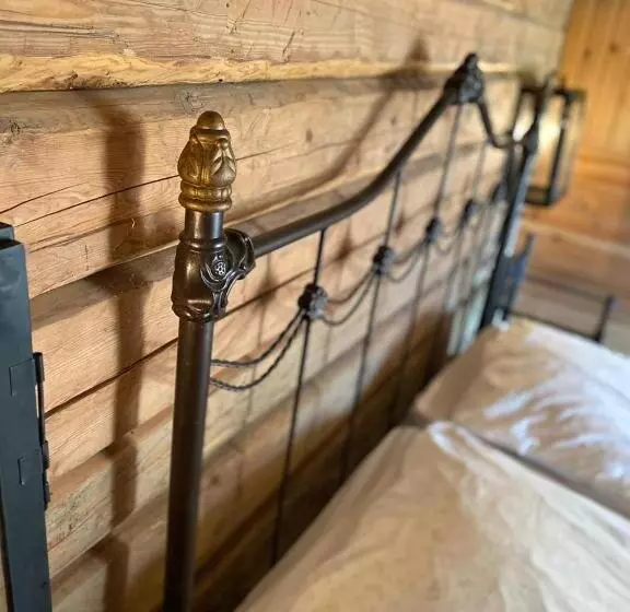 ホテル Tukkilan Tila