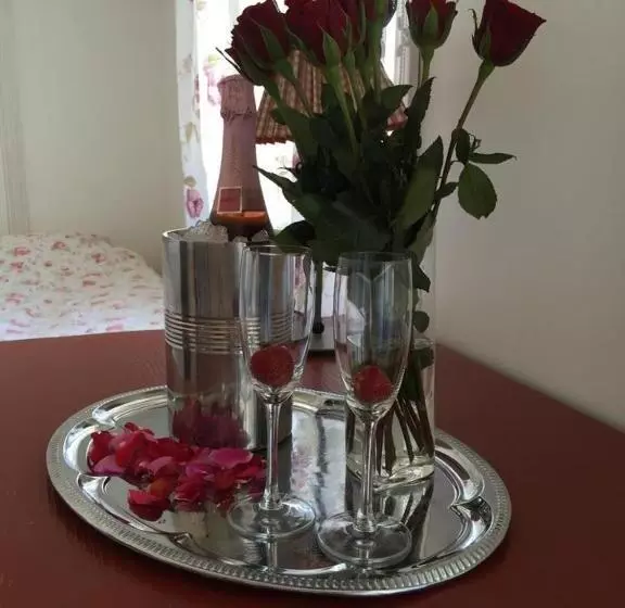 ホテル Tukkilan Tila