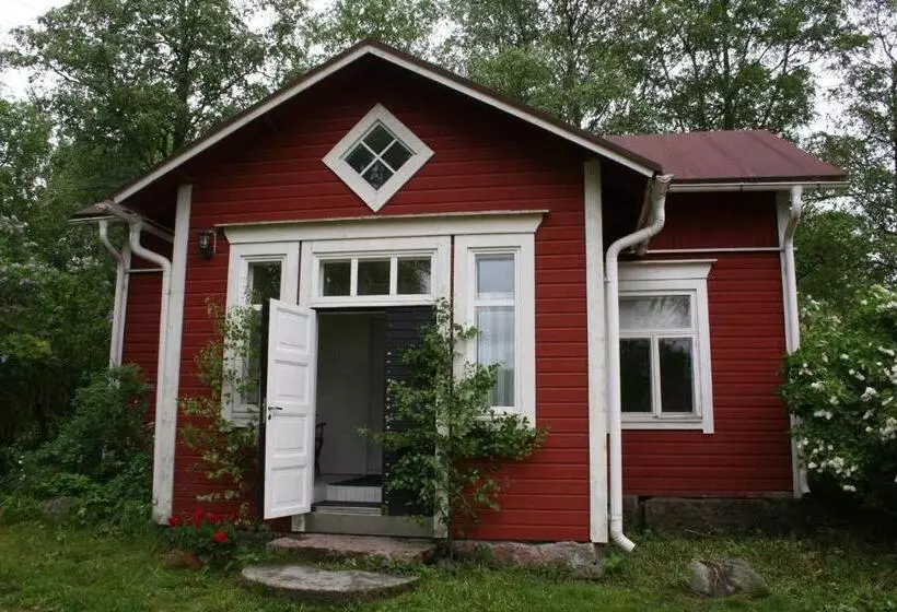 ホテル Tukkilan Tila