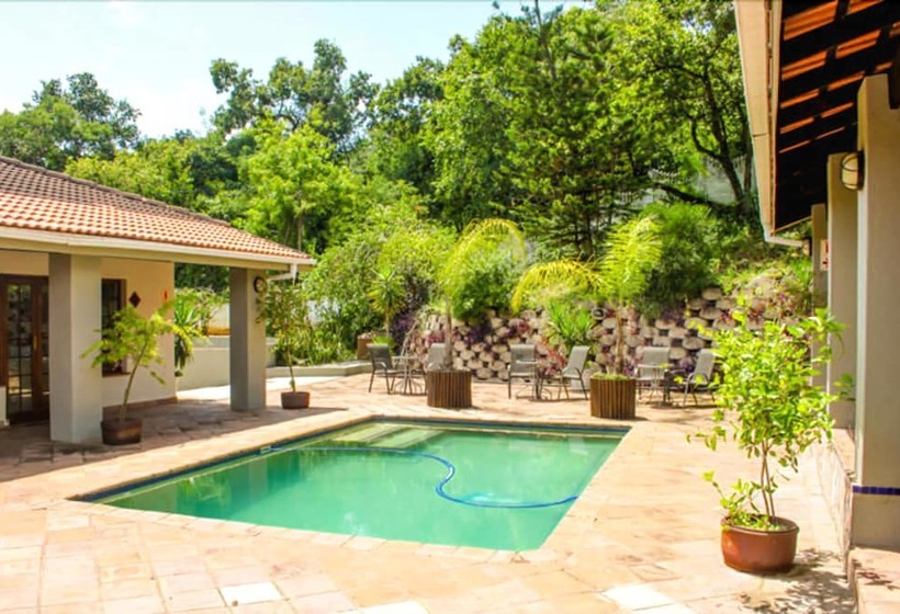 פנסיון Chez Vincent Guest House