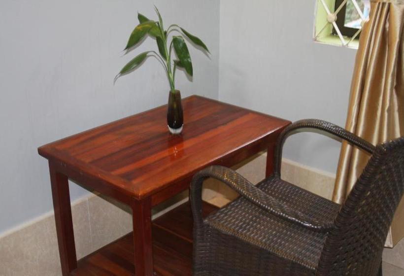 Pensionat Dorm Point Hostel Siem Reap Adults Only