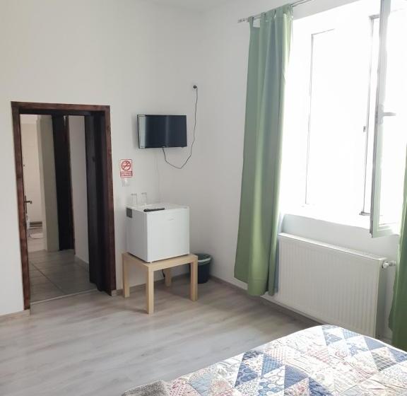 Pensione Green House