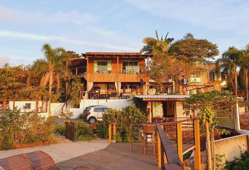 پانسیون Pousada Vila De Monaco