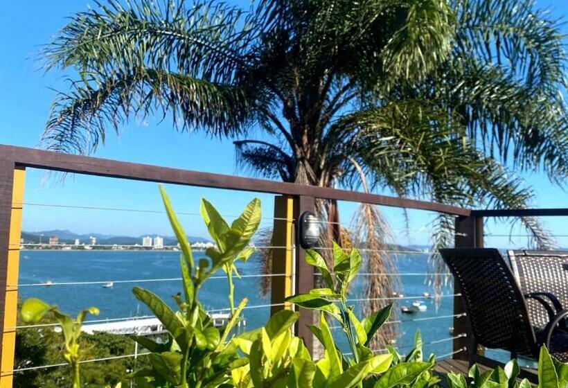 پانسیون Pousada Vila De Monaco