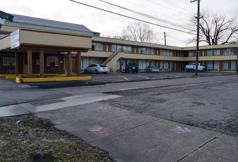 ユースホステル Budget Inn Express