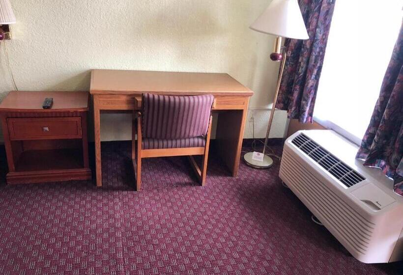 فندق صغير Budget Inn Express