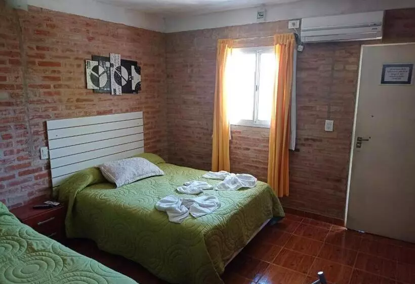 پانسیون Complejo Navi