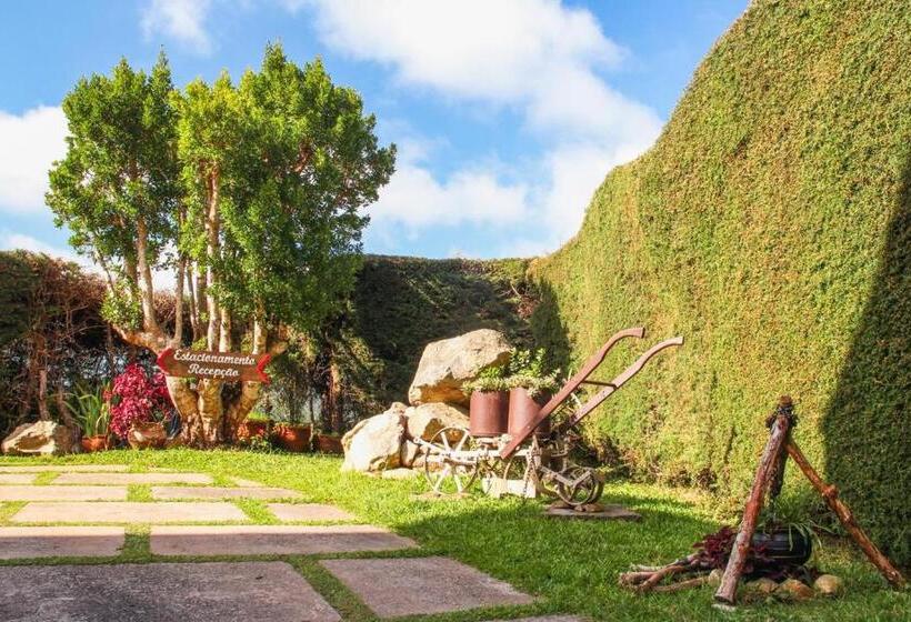 Pensió Guest House Família