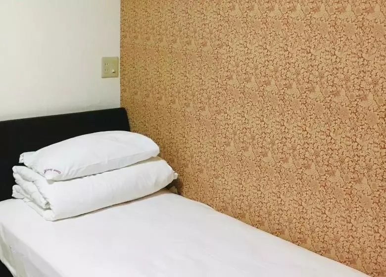 Majatalo Guest House Izumi