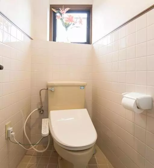 Majatalo Guest House Izumi