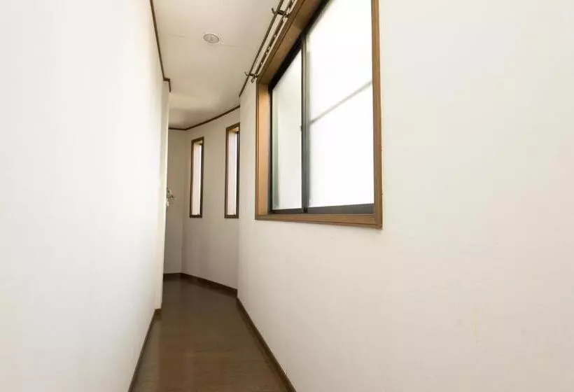 Majatalo Guest House Izumi