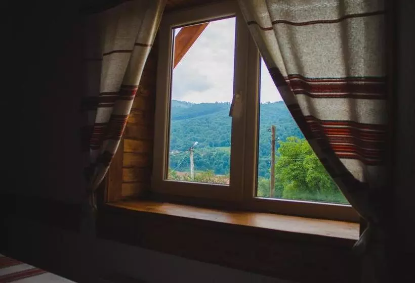 ペンション Guest House Svitliza