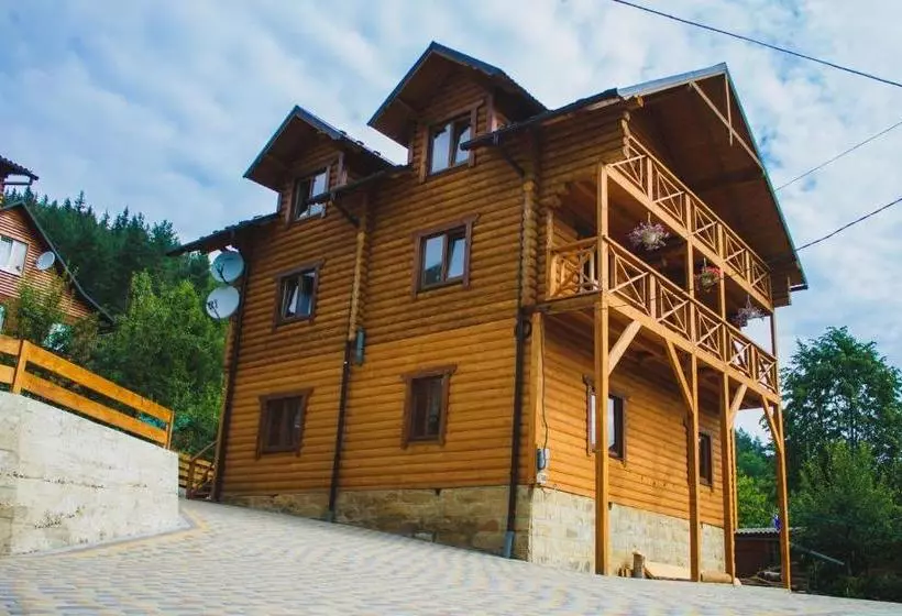 ペンション Guest House Svitliza