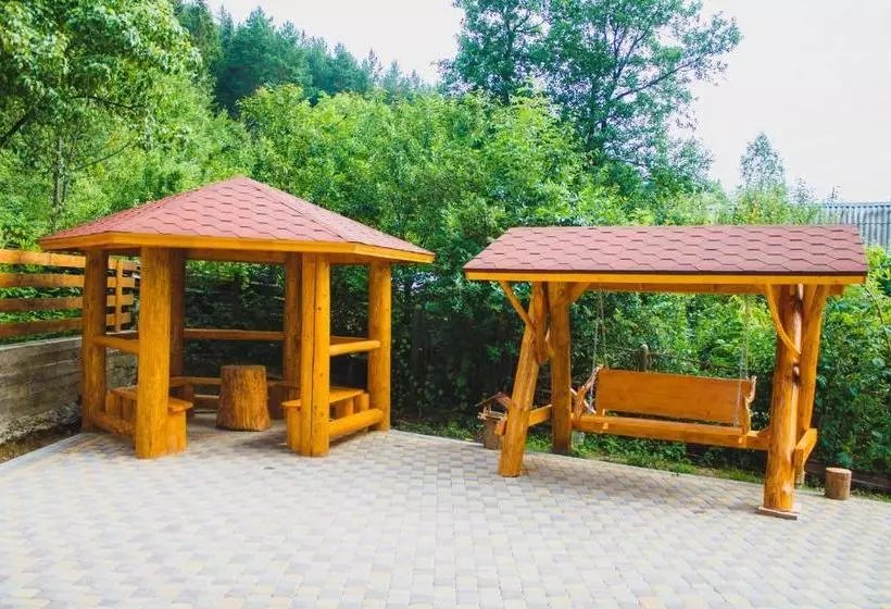 ペンション Guest House Svitliza