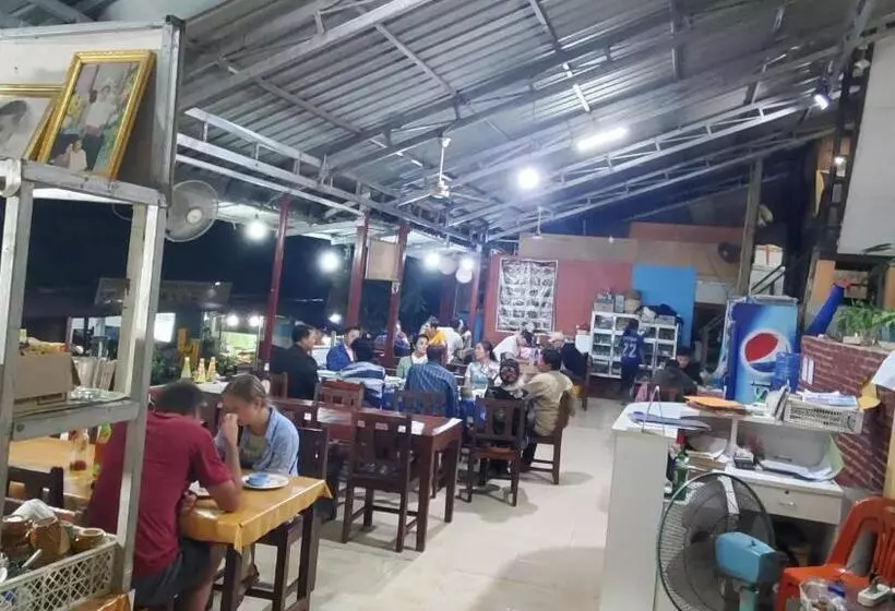 Majatalo Pakbeng Guesthouse