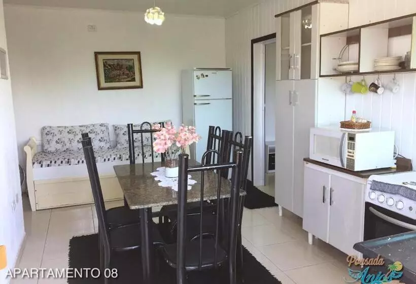 Majatalo Pousada Anjos   à 2 Quadras Do Mar