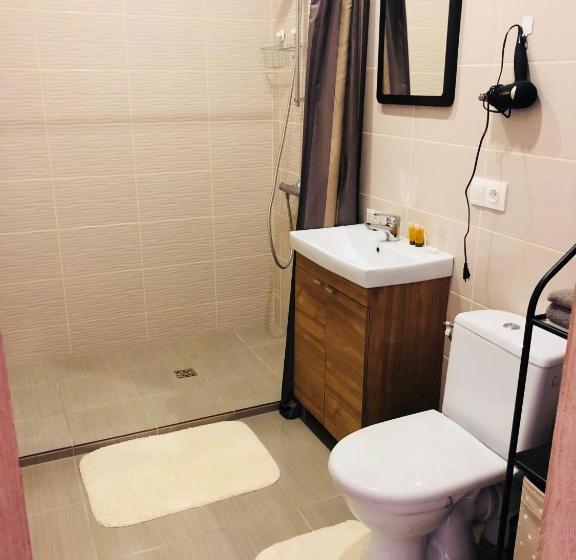 پانسیون Villa Midesta