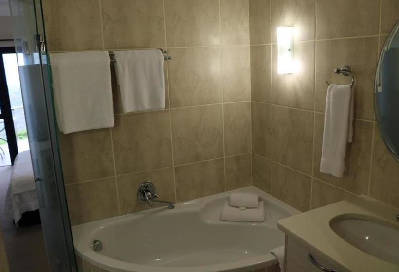 膳宿费 387 Bushbuck