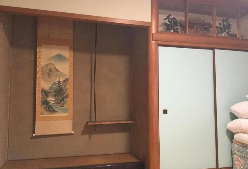 Pensionat Guesthouse Shell