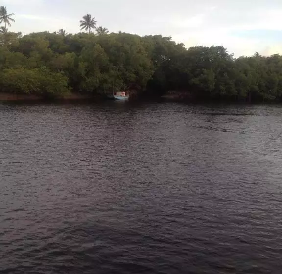 ペンション Pousada Acuípe