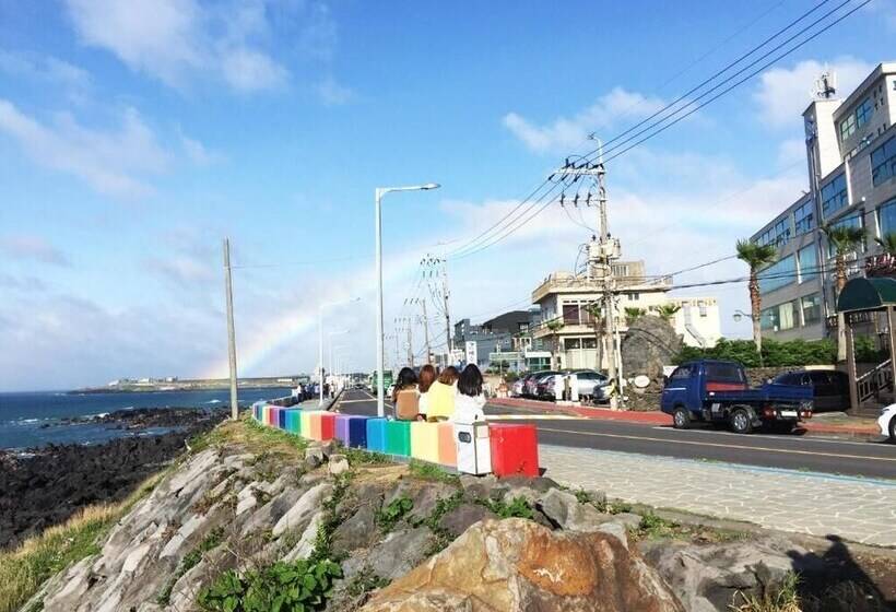 Pensió Jeju Airport Hostel Yesjun