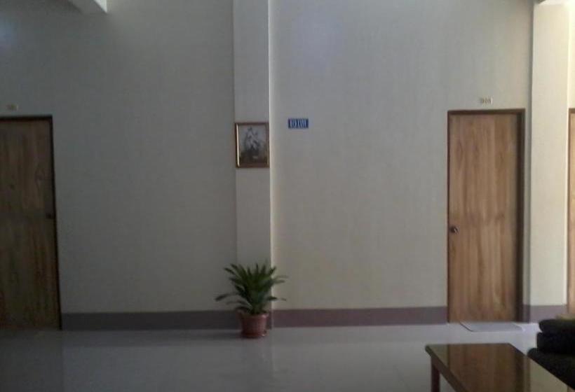 הוסטל Diamond Lodging House