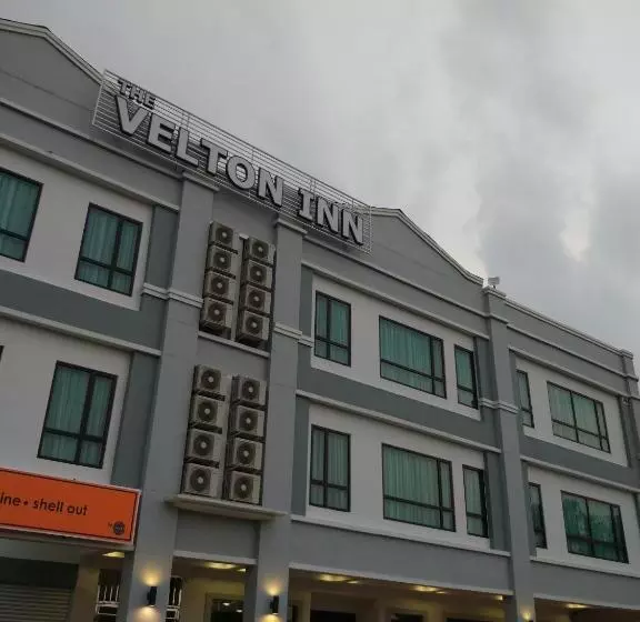 ユースホステル The Velton Inn