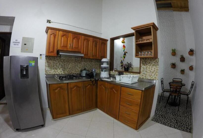 پانسیون Fami Hotel Vive Jardin