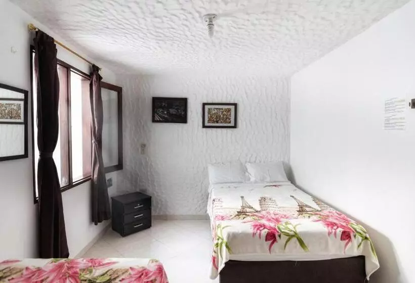 پانسیون Fami Hotel Vive Jardin