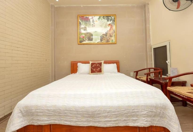 پانسیون Song Long