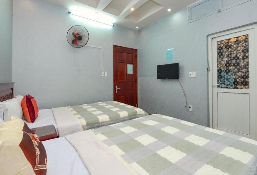 پانسیون Song Long