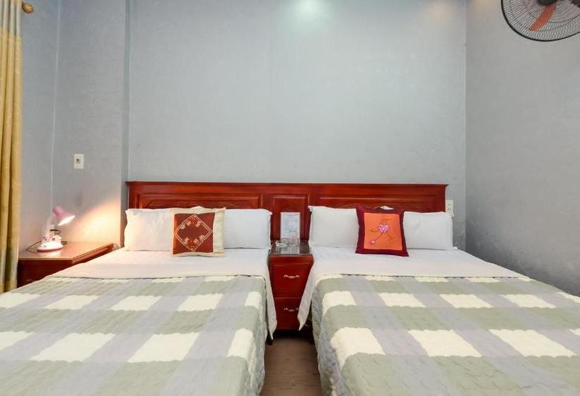 پانسیون Song Long