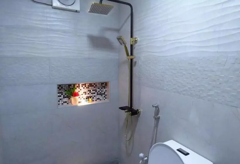 پانسیون The Sunrise Huraa