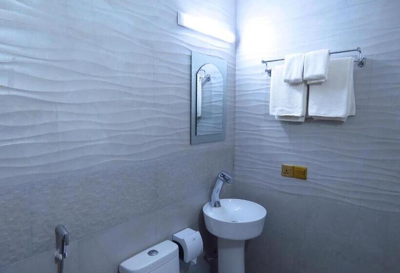 پانسیون The Sunrise Huraa