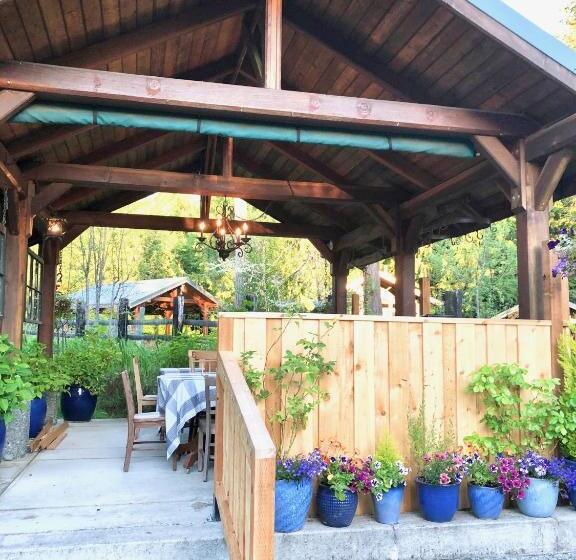 بنسيون Bond Ranch Retreat